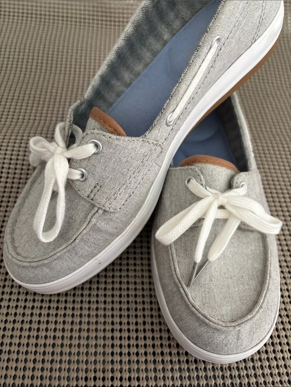 NWOT Keds Silver Gray Canvas Lace-Top Boat Shoes - Picture 3 of 6